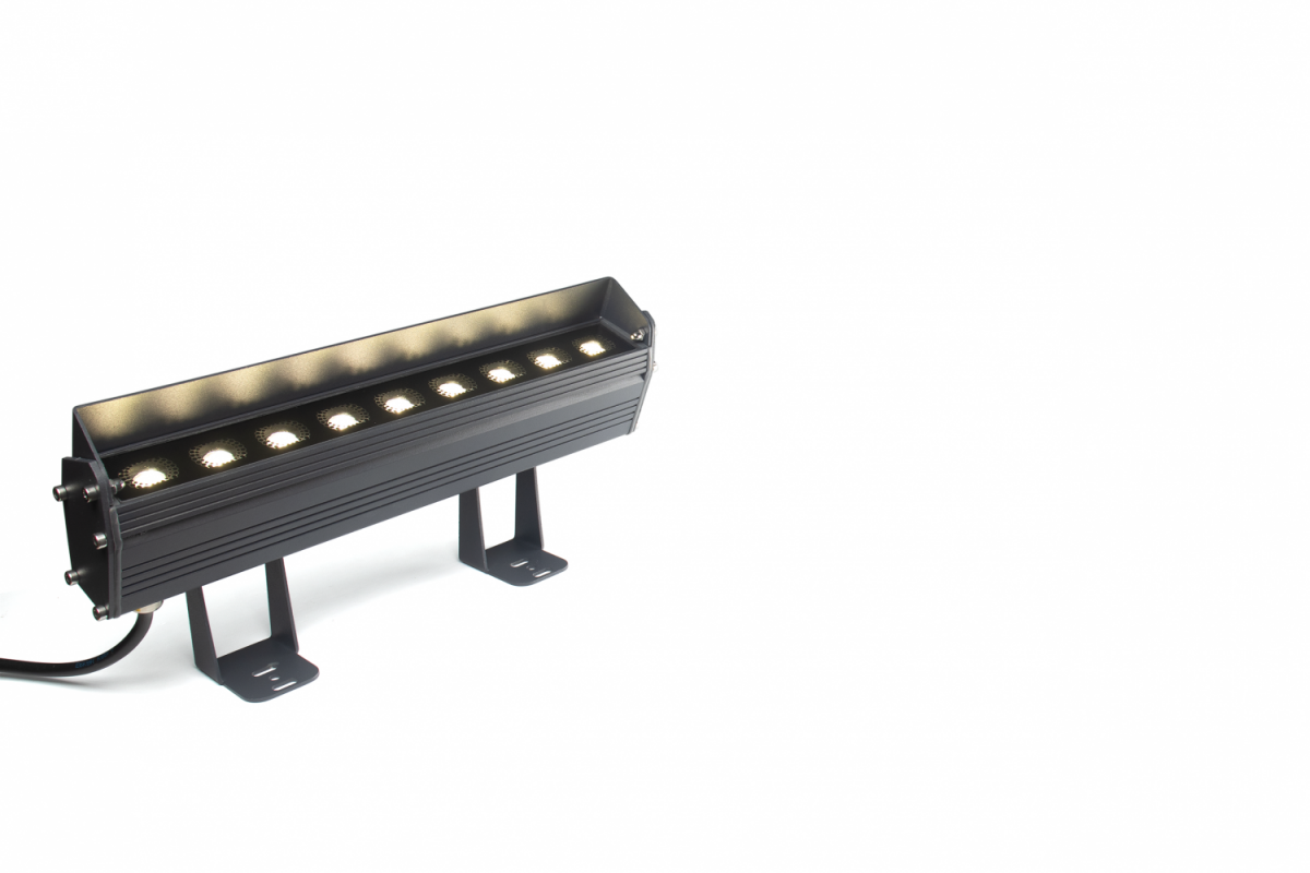Wash M 030 With Cover MC ON Wallwasher Luminaries