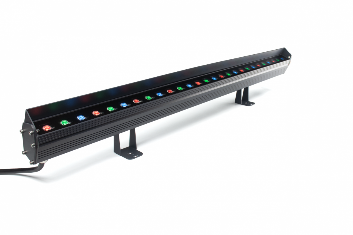 Wash M 090 With Cover RGB ON Wallwasher Luminaries