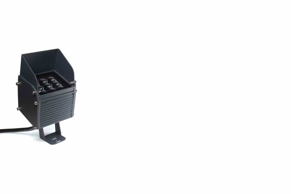 wox 1 with cover off rgb dmx512 rdm