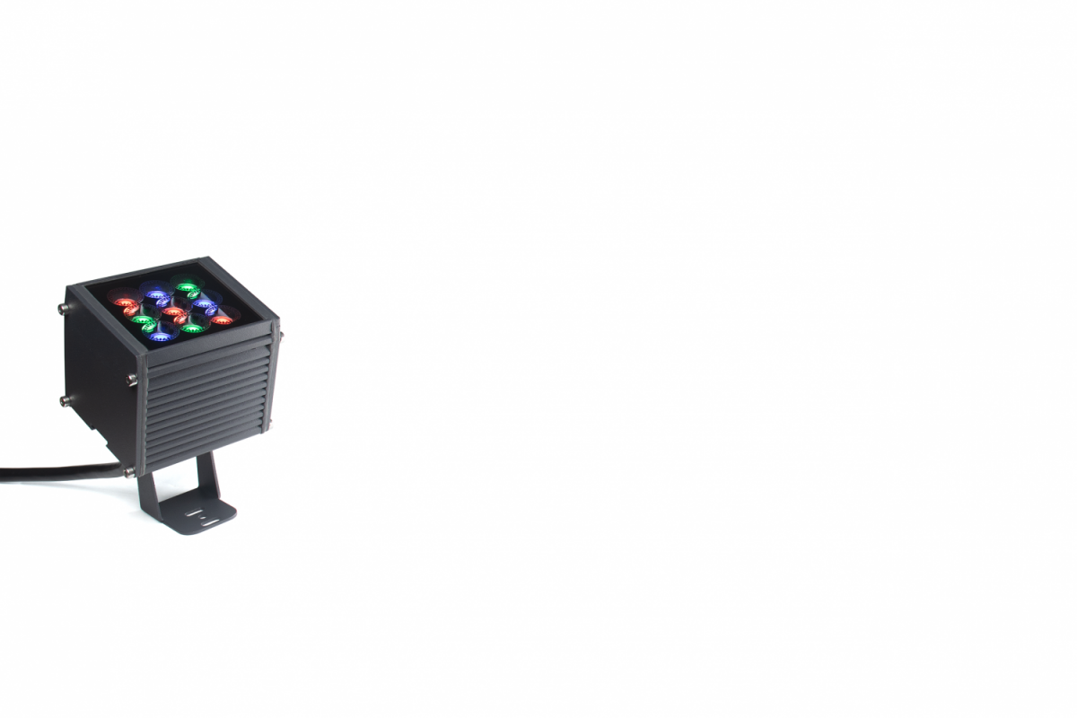 wox 1 without cover on rgb dmx512 rdm